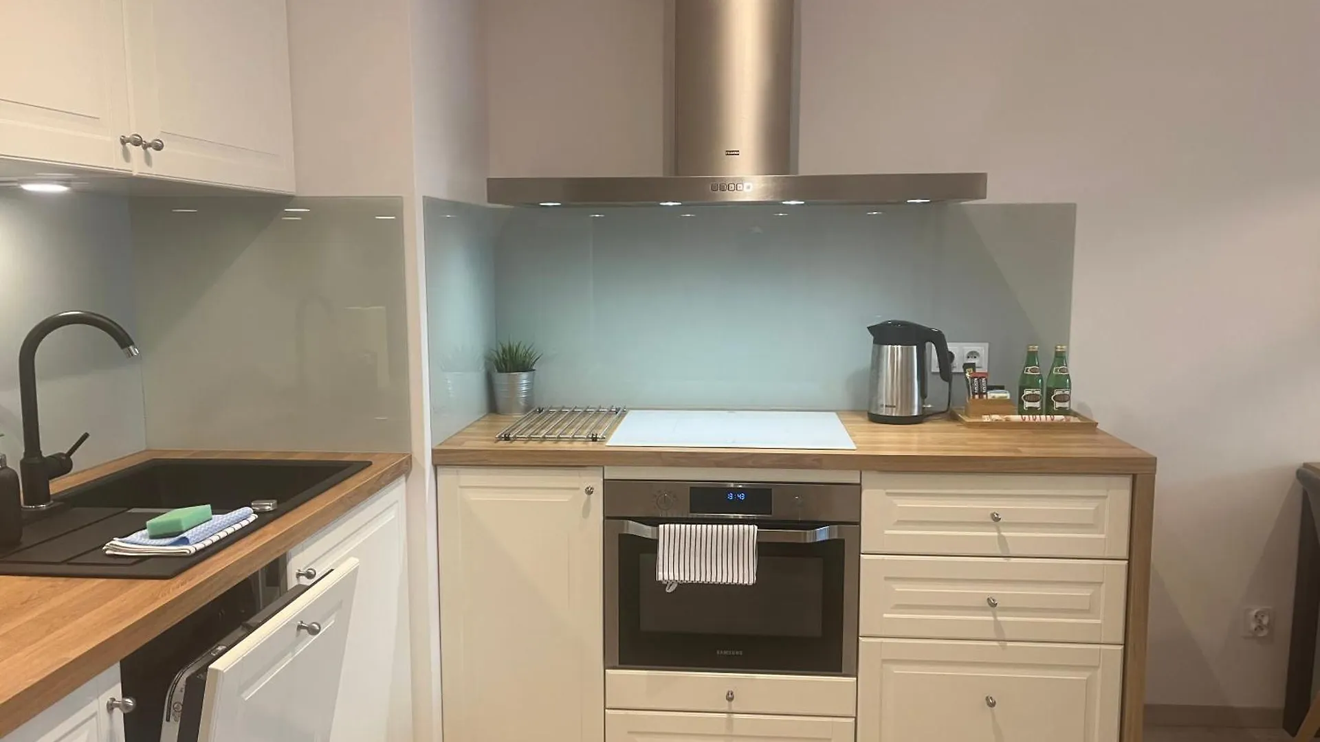 Apartamenty Kapitanskie Kasprowicza 20B Basen Sauny Jacuzzi Grota Solna Silownia Kolobrzeg Apartment