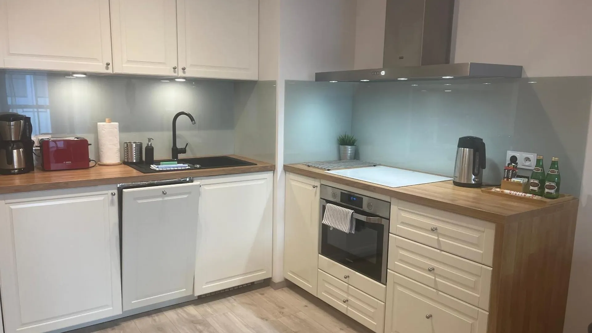 Apartment Apartamenty Kapitanskie Kasprowicza 20B Basen Sauny Jacuzzi Grota Solna Silownia Kolobrzeg Poland