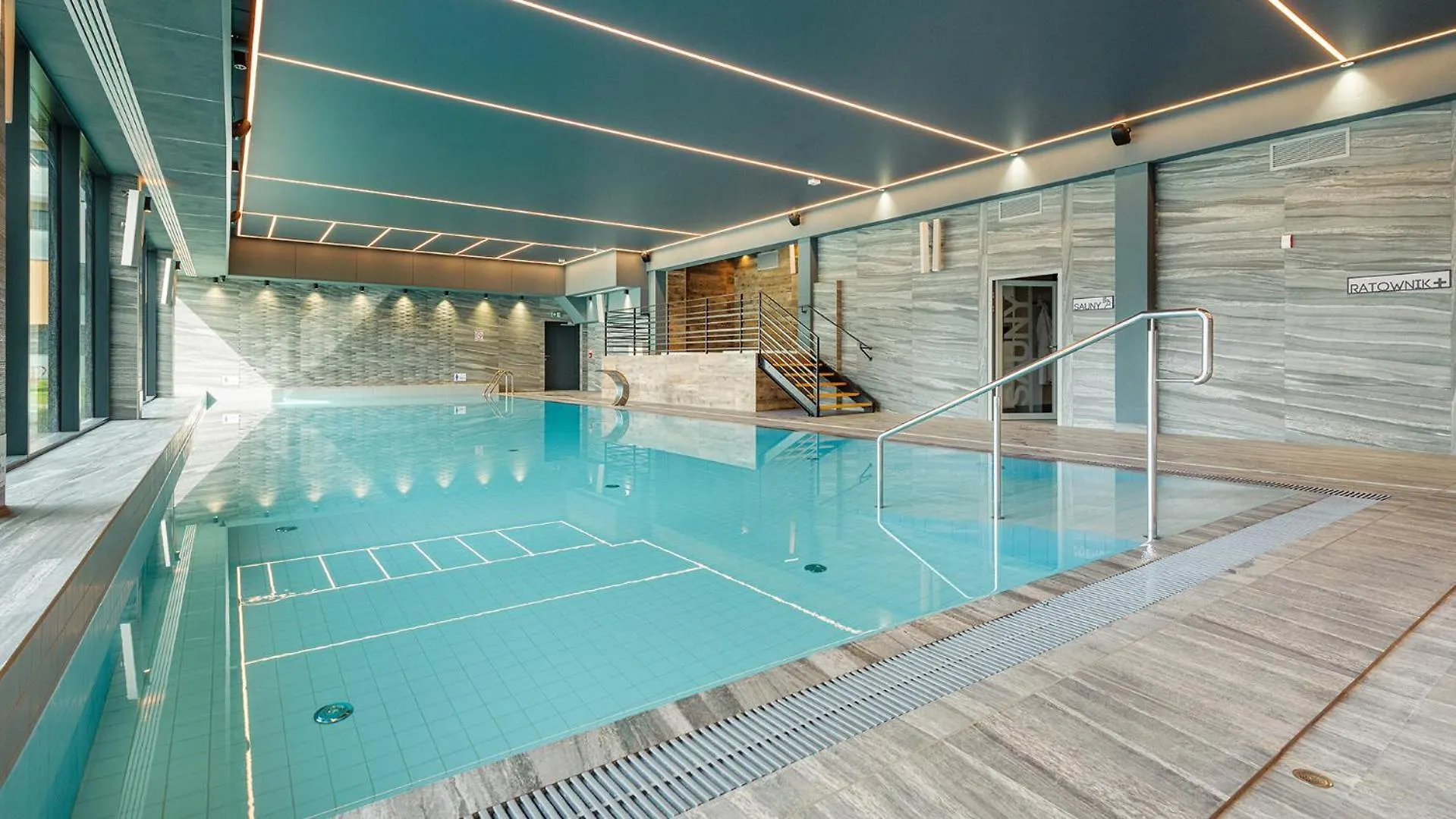 Apartamenty Kapitanskie Kasprowicza 20B Basen Sauny Jacuzzi Grota Solna Silownia Kolobrzeg Apartment